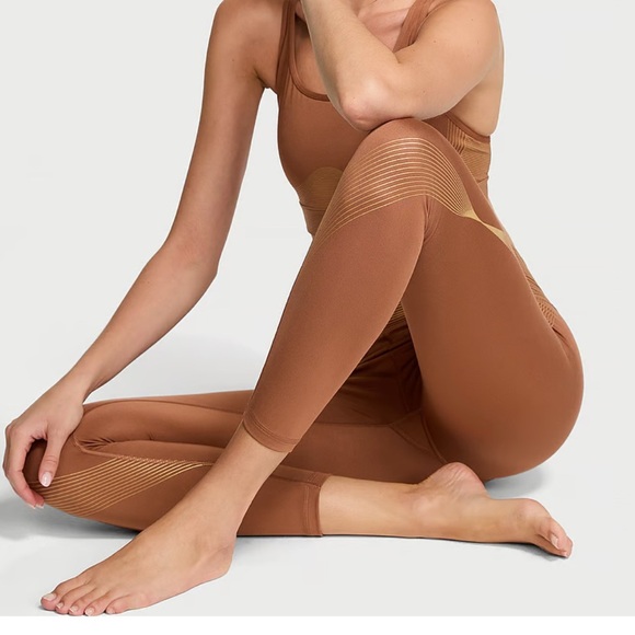 VSX Victoria Secret Essential Shine Pocket Leggings women size large brown gold - Picture 4 of 17